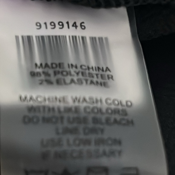 Vince Camuto Lightweight Black Fluttery Sleeve Top Size XXS New with tags - Picture 7 of 8